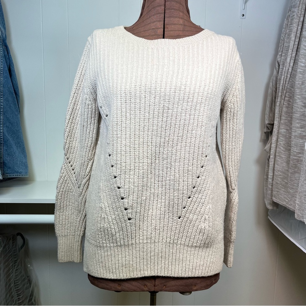 Club Monoco Oatmeal 100% Wool Ribbed Knit Sweater Size Medium